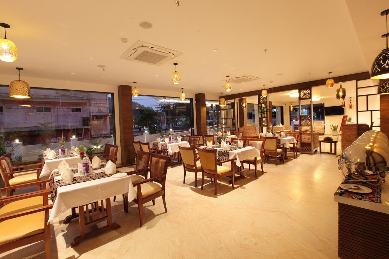 Hotel Maria Park Muvattupuzha 外观 照片