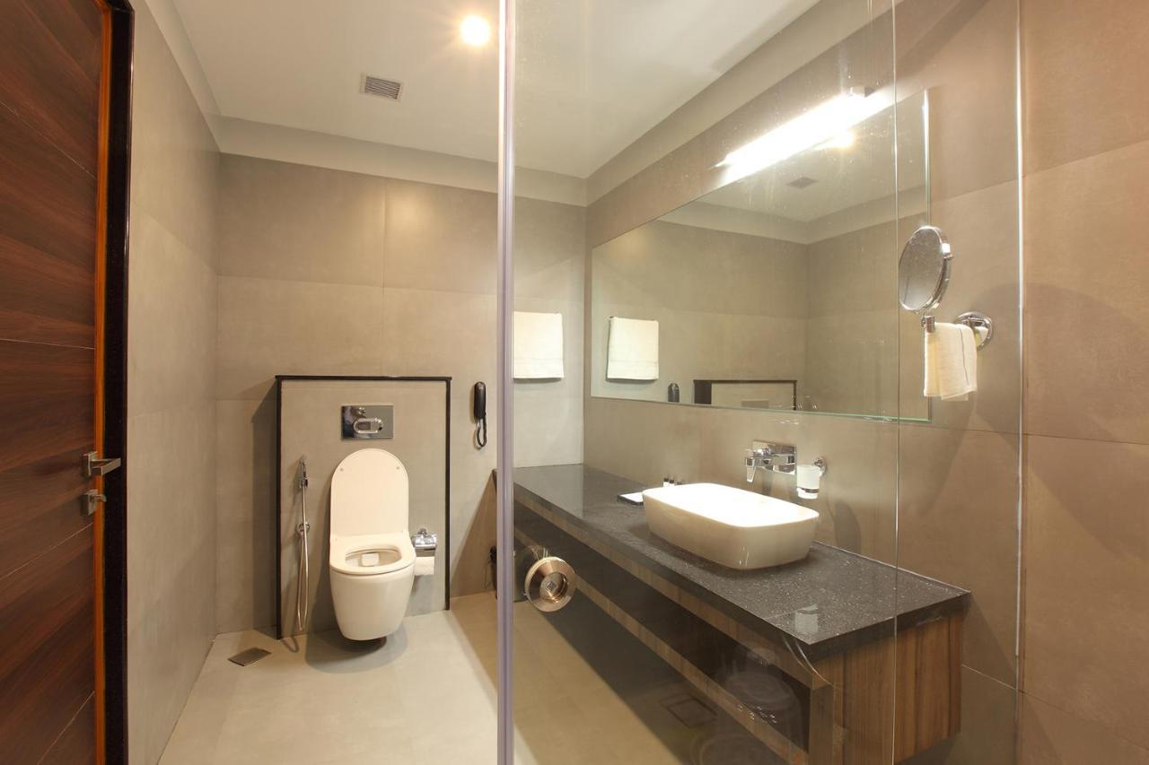 Hotel Maria Park Muvattupuzha 外观 照片